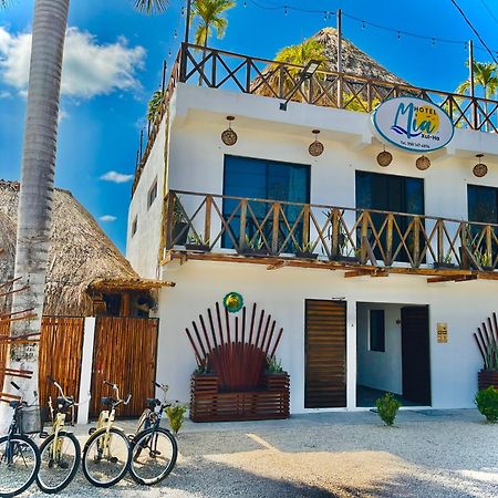 Hotel Y Beach Club Casa Mia Xulha -Bacalar Xul-Ha Eksteriør billede