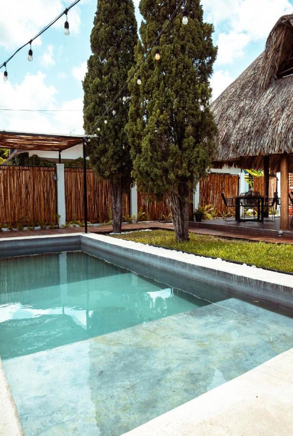 Hotel Y Beach Club Casa Mia Xulha -Bacalar Xul-Ha Eksteriør billede
