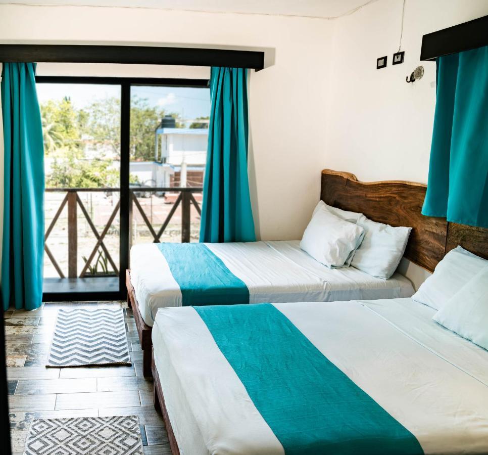 Hotel Y Beach Club Casa Mia Xulha -Bacalar Xul-Ha Eksteriør billede