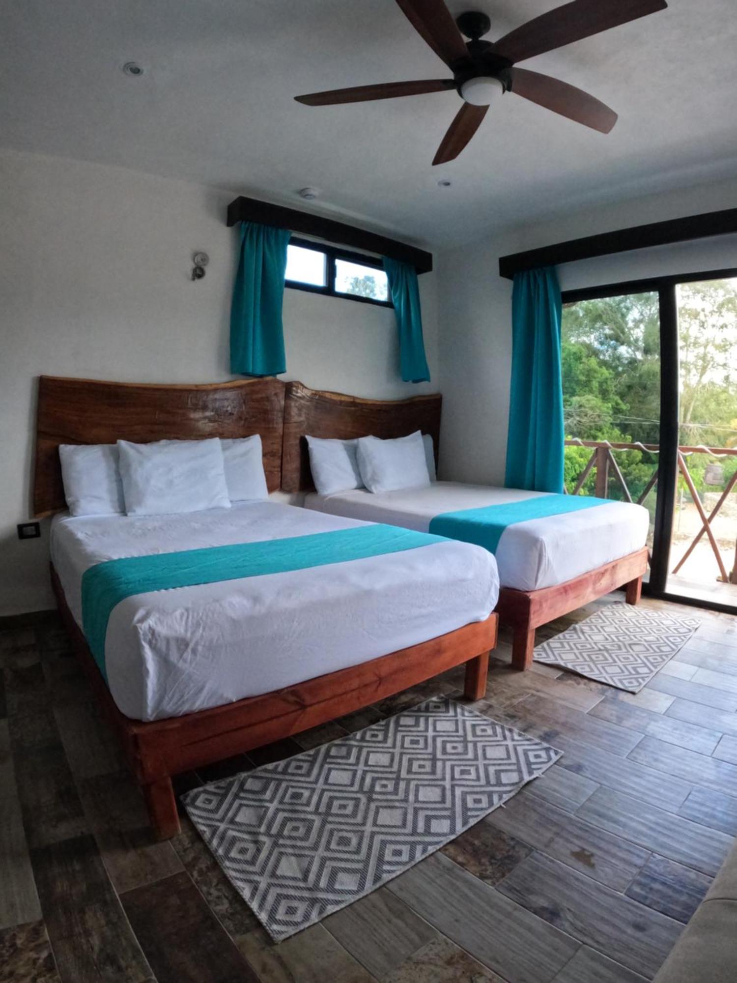 Hotel Y Beach Club Casa Mia Xulha -Bacalar Xul-Ha Eksteriør billede